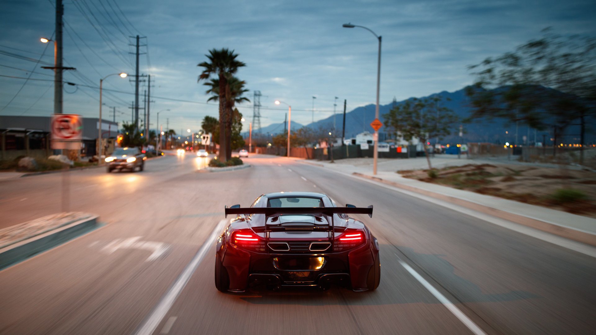 从尼斯封锁尼日利亚到巴斯托尼的欧冠神话，足球世界的边界、野心与个体英雄主义